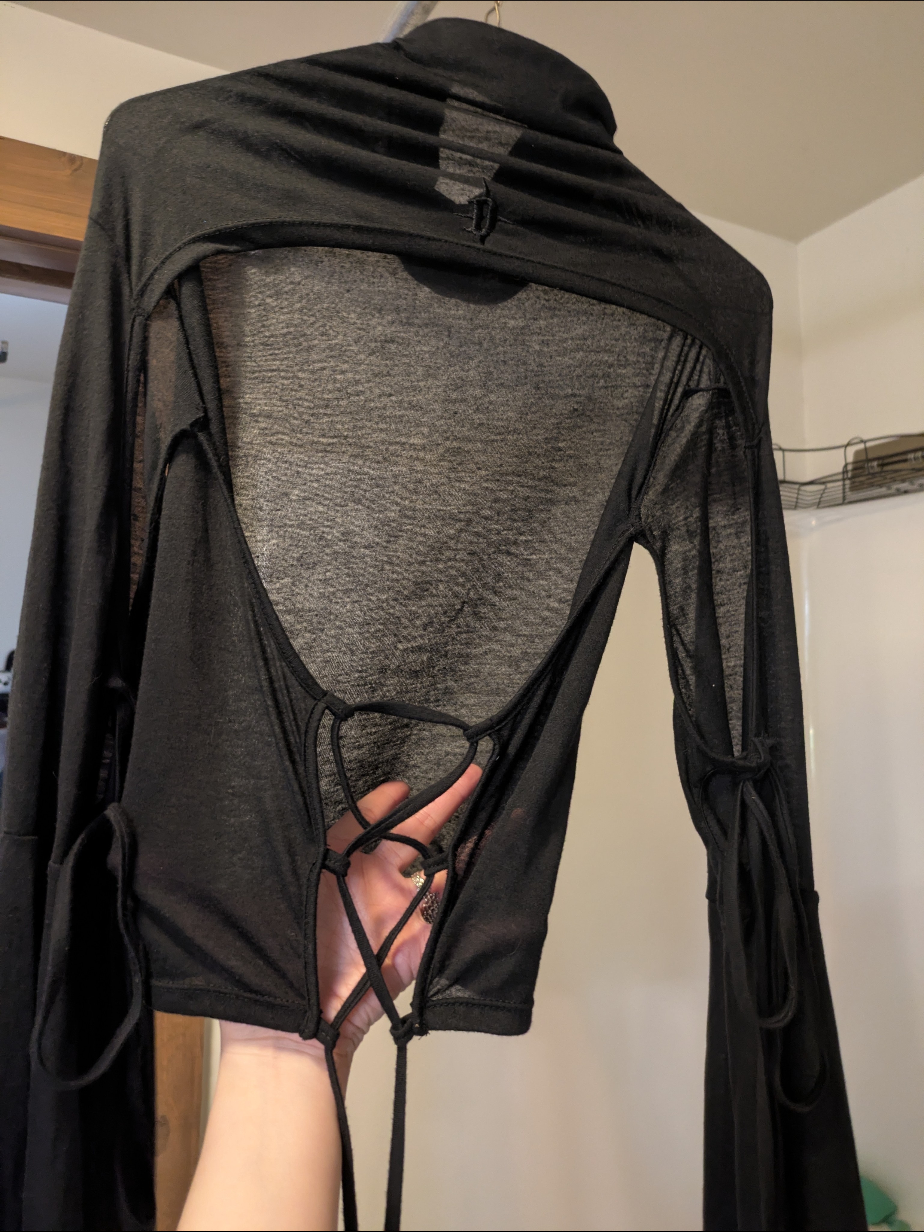 Dollskill Darker Wavs Warp Long Sleeve Crop Top